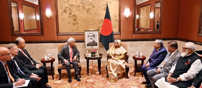 বাংলাদেশকে ২০৪১ সালের মধ্যে একটি উন্নত, সমৃদ্ধ এবং ডিজিটাল দেশে রূপান্তর করতে এআইআইবির সহায়তা চান প্